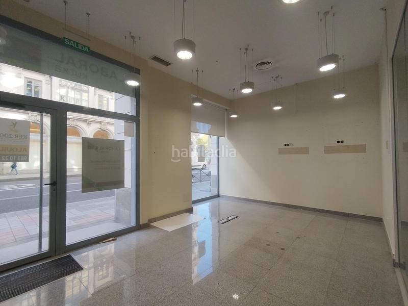 Foto e4c57443-9823-41ea-978c-02ff50edd319. Location local commercial dans Centro Valladolid