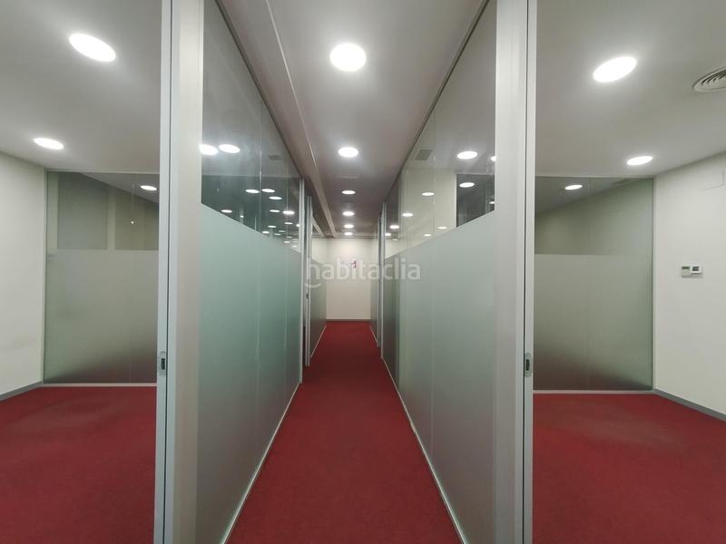 Foto 74c4566c-9880-40c3-9306-0c2110af1a62. Rent business premise in Centro Valladolid