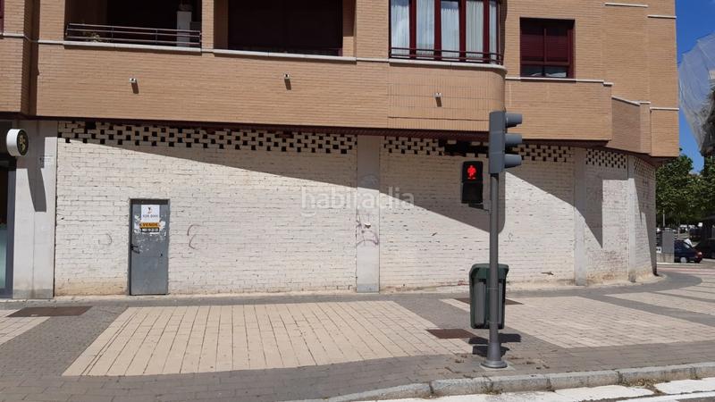 Foto 1a7c371f-8c34-4578-ab23-47d9e33deb82. Local comercial en calle juan garcia hortelano 26 magnifico local en esquina Parquesol en Valladolid