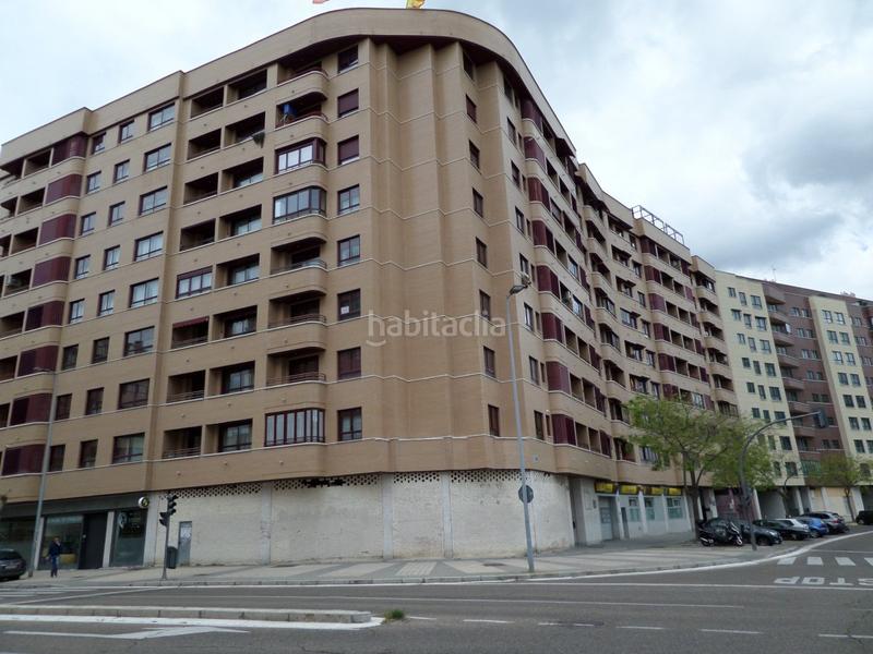 Foto da3cabc7-ebe6-4c8a-aed2-05cce4f696c1. Local comercial en calle juan garcia hortelano 26 magnifico local en esquina Parquesol en Valladolid