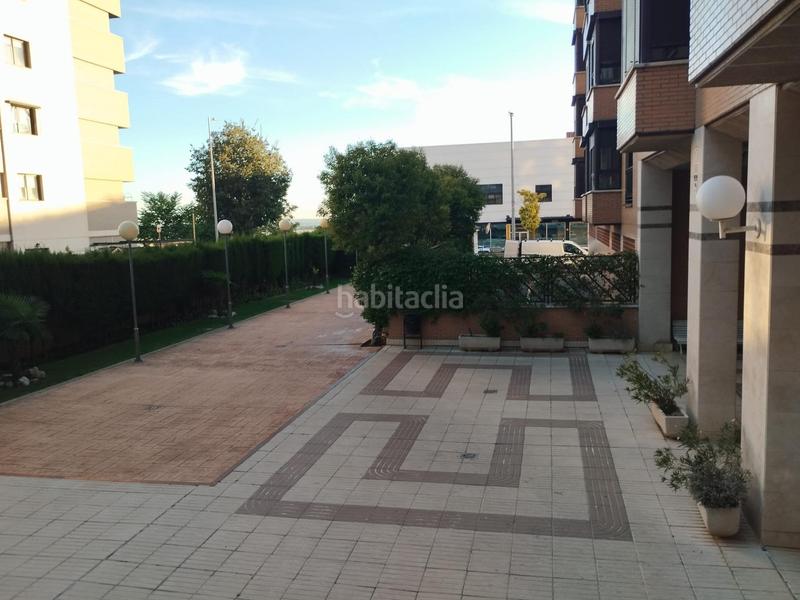 Foto 7bfdcf45-0b8f-4408-8e2e-b369fa0acc1e. Appartement dans calle enrique cubero 162 dans Parquesol Valladolid