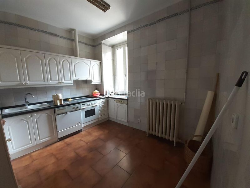 Foto 484f1171-2145-4963-bb82-3f63eb169caf. Dúplex amb calefacció a Centro Valladolid