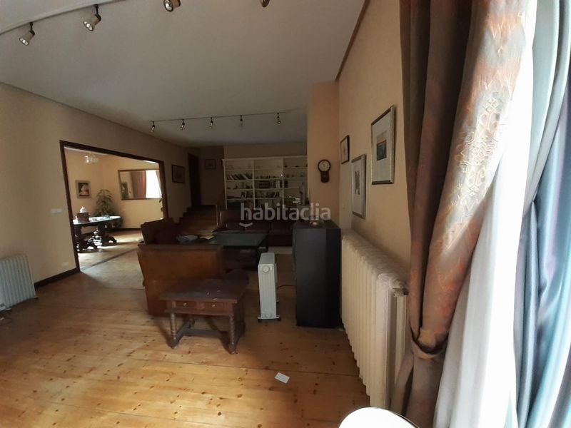 Foto 58fc1cbb-34a5-4ca8-8361-fc8e0dc11126. Dúplex amb calefacció a Centro Valladolid