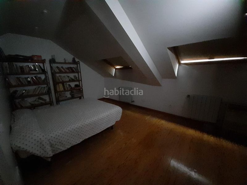 Foto e4a0236f-9885-444c-afb5-00e246b8134a. Dúplex amb calefacció a Centro Valladolid