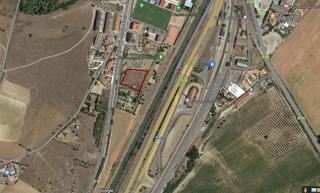 Terrain résidentiel  Avenida avenida de valladolid. Parcela en dueñas