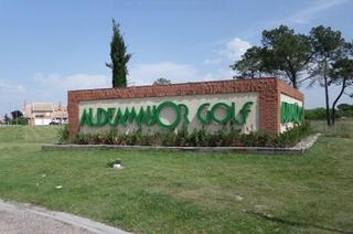 Terreny residencial a Calle fuentes carrionas 16. Parcela en venta en la urbanizacion de aldeamayor golf