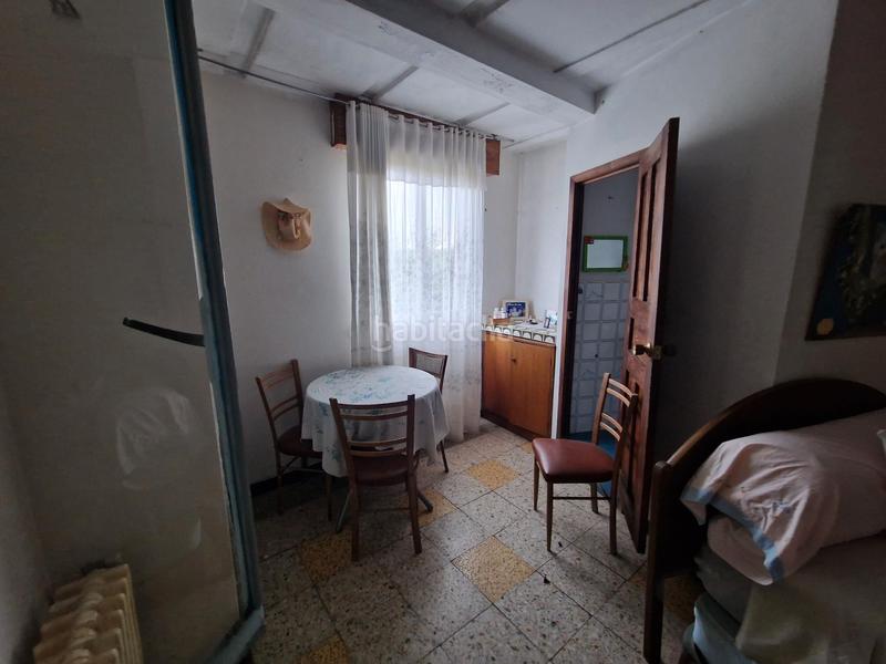 Foto 58516f67-c43b-4dfc-b139-2b1130eddb34. House with heating parking in Barrocanes Ourense