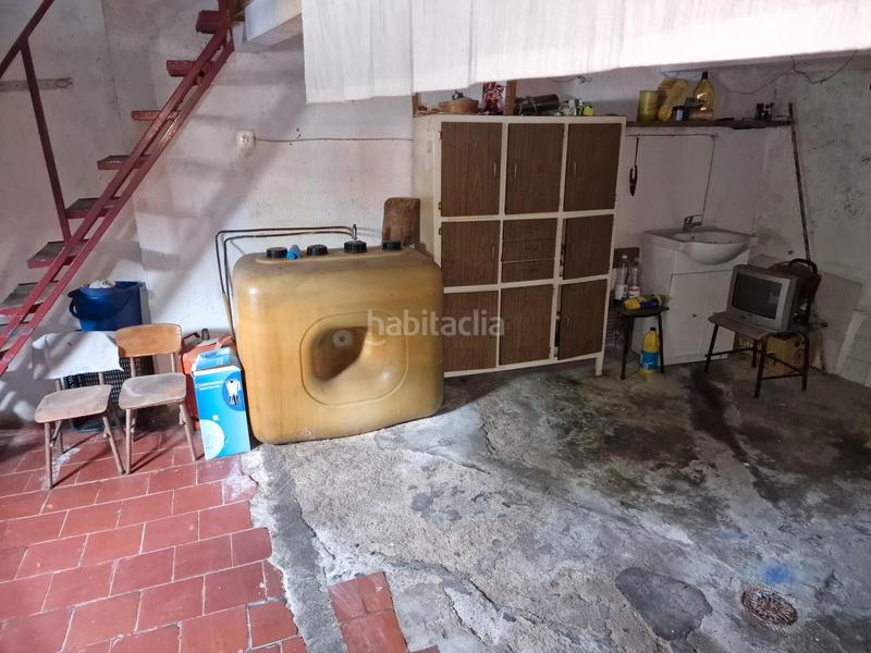 Foto d2151516-684f-41db-b437-8086a01374ac. House with heating parking in Barrocanes Ourense