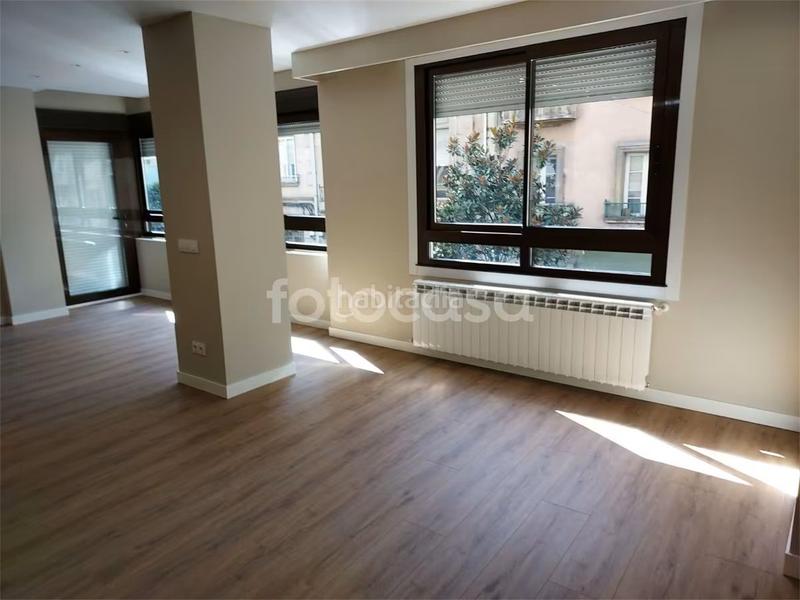 Foto 2eebd3ba-e3d9-47b1-84b8-043b97a70353. Piso pleno Centro / completamente reformado en Centro Ourense