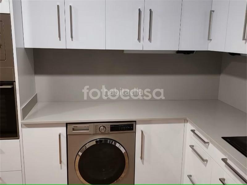 Foto f3b47011-883a-448c-9a77-2d0f9135ab95. Piso pleno Centro / completamente reformado en Centro Ourense