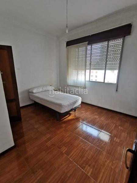 Foto faa2200f-62f6-4921-9445-42809017c6ec. Alquiler piso pleno Centro / valido estudiantes en Ourense