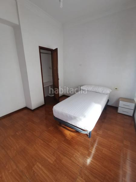 Foto b9bcfbc2-f7d7-4697-8a13-0ff216c6b0d0. Location appartement dans Centro Ourense
