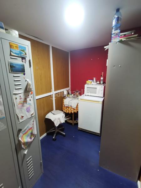 Foto 4893939d-0d72-4534-9a35-e132348ebc82. Alquiler local comercial pleno Centro ( c/progreso ) en Ourense