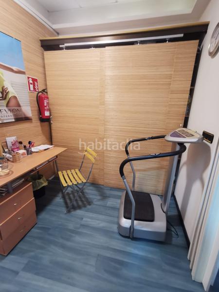 Foto b806f0bc-6265-4fdf-bdd2-9cf62f7d8aa1. Alquiler local comercial pleno Centro ( c/progreso ) en Ourense