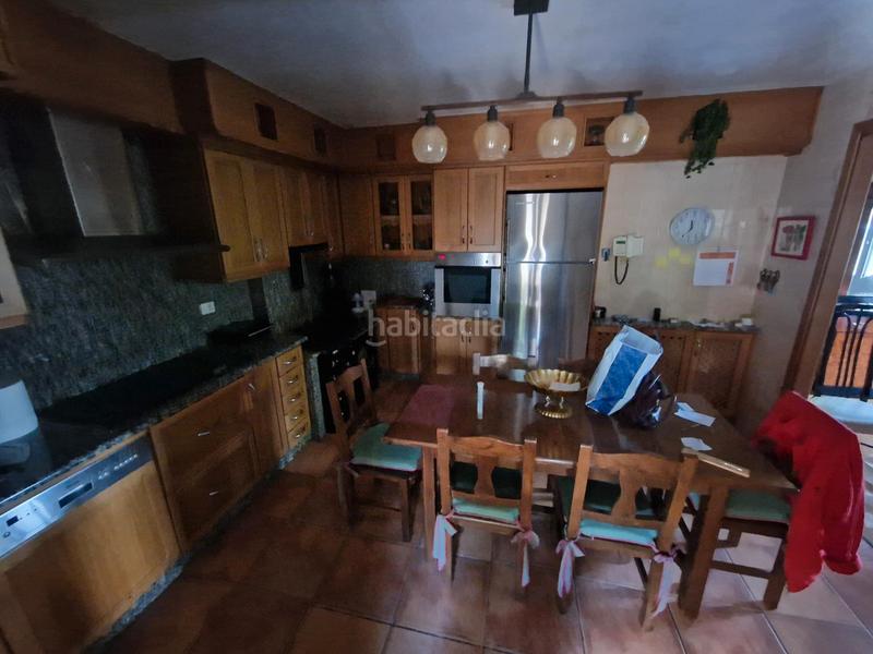 Foto 0a530e1f-0006-4fbc-8a67-a51203bbbd10. Casa amb calefacció aparcament a San Cibrao das Viñas