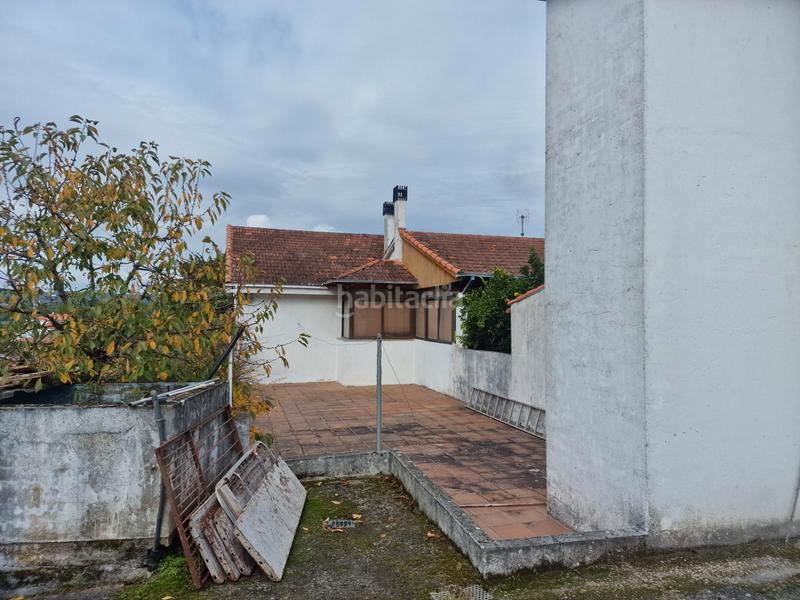 Foto 2add9d2c-4ef2-44b1-9dc0-2296c59e4a2f. Casa amb calefacció aparcament a San Cibrao das Viñas