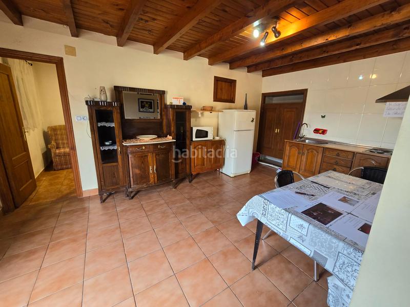Foto 5728f775-d127-4d3d-ae10-be1ae7970a04. Casa amb calefacció aparcament a San Cibrao das Viñas