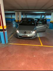 Parking coche  Rúa leiras pulpeiro. Prox. rotonda sainza ( mercadona )