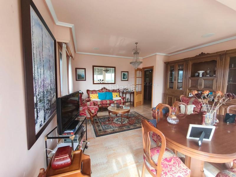 Foto 4acfae3a-e07b-490c-ba2b-cf7ab8703343. Chalet moreiras en Toén