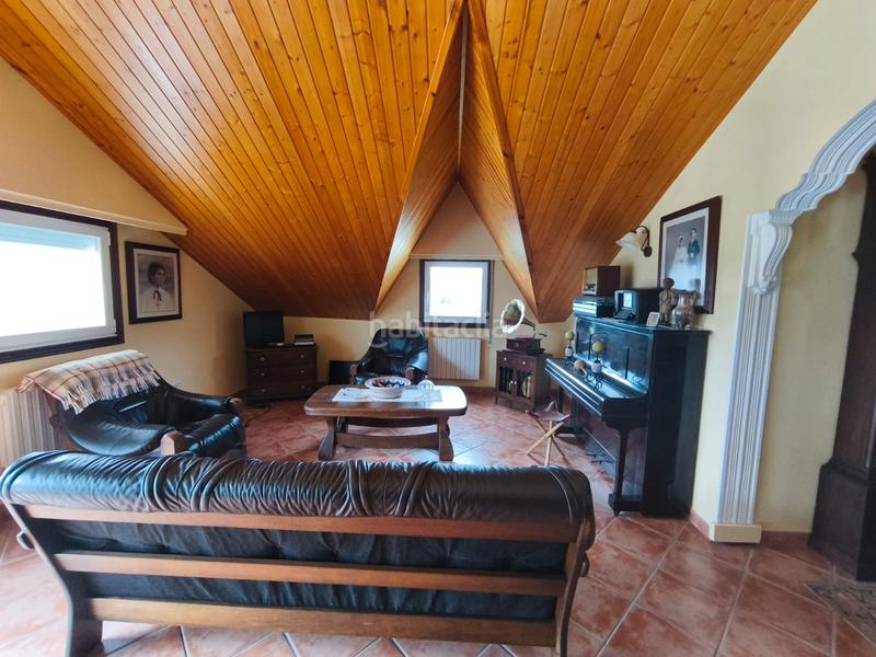 Foto a8e6aceb-6a2a-41fb-8bc8-e0900efaad9c. Chalet moreiras en Toén