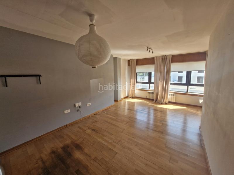 Foto e6cd7b36-7b30-4582-937a-04653a0fe5e7. Piccolo appartamento con riscaldamento parcheggio in Ourense