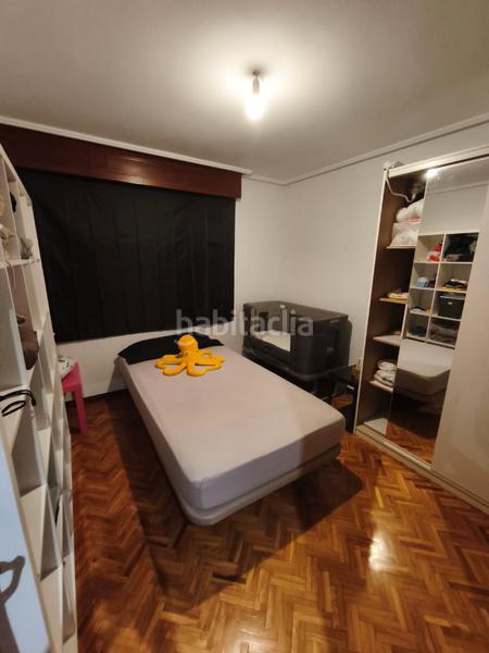 Foto b52dade8-7976-4eaa-a754-2237e7679003. Piso Centro ( c/progreso ) / todos los servicios en Ourense