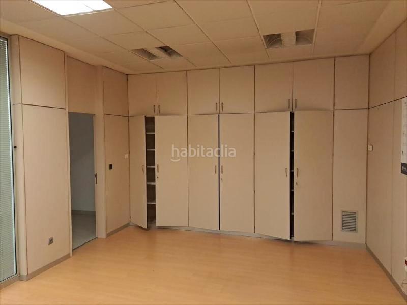 Foto a8fbf91e-b850-46ec-b353-4b07bd7baad1. Local commercial dans Centro Ourense