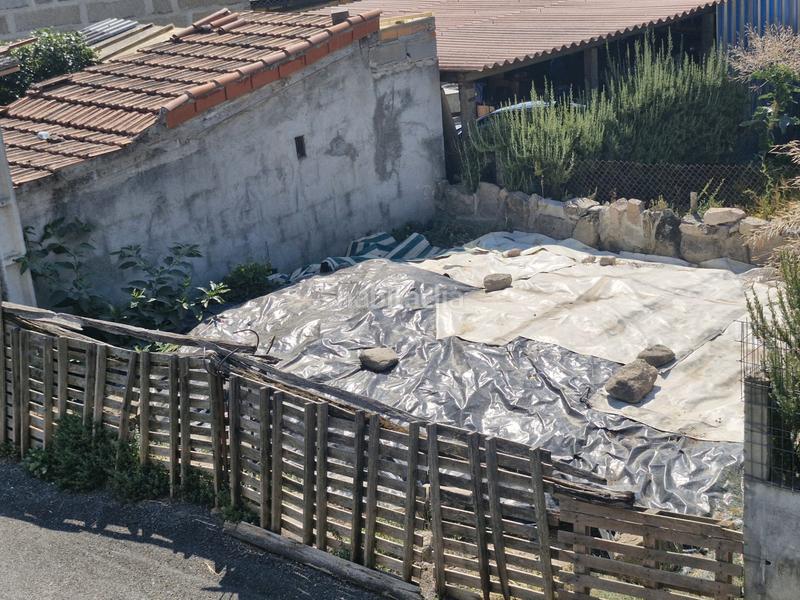 Foto ad0cad0e-35aa-4f3a-9236-332c46b4e926. Casa adosada casa muy prox poligono en San Cibrao das Viñas