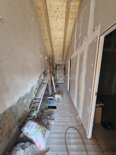 Foto f5577a69-e664-466d-ae7f-cc5a703655c7. Casa adosada casa muy prox poligono en San Cibrao das Viñas