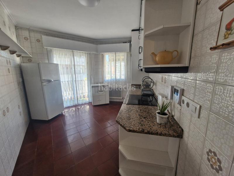 Foto 369fe63f-de65-47c1-9435-145edb7f30c3. Rent flat with heating parking in Couto Ourense