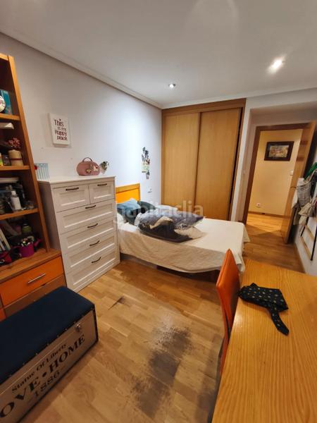 Foto 3eda90e7-86c7-4d94-ad1b-dfb1dd63bfb0. Appartement avec chauffage parking dans Centro Ourense