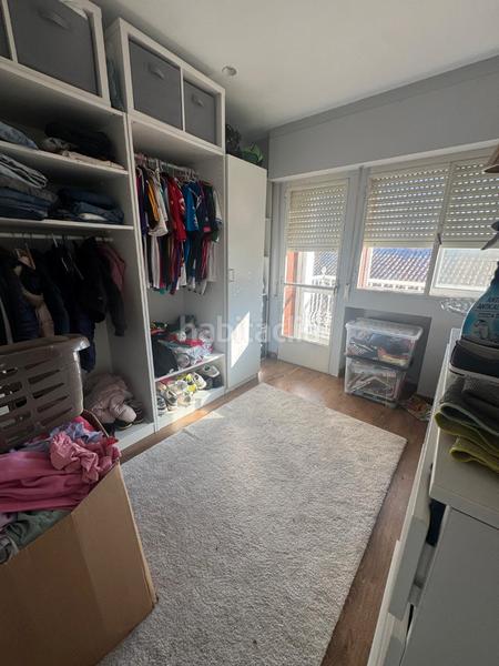 Foto 20e75daa-3cc7-4bf2-bdc2-46ecb2087a2c. Casa con riscaldamento parcheggio in A Carballeira Ourense