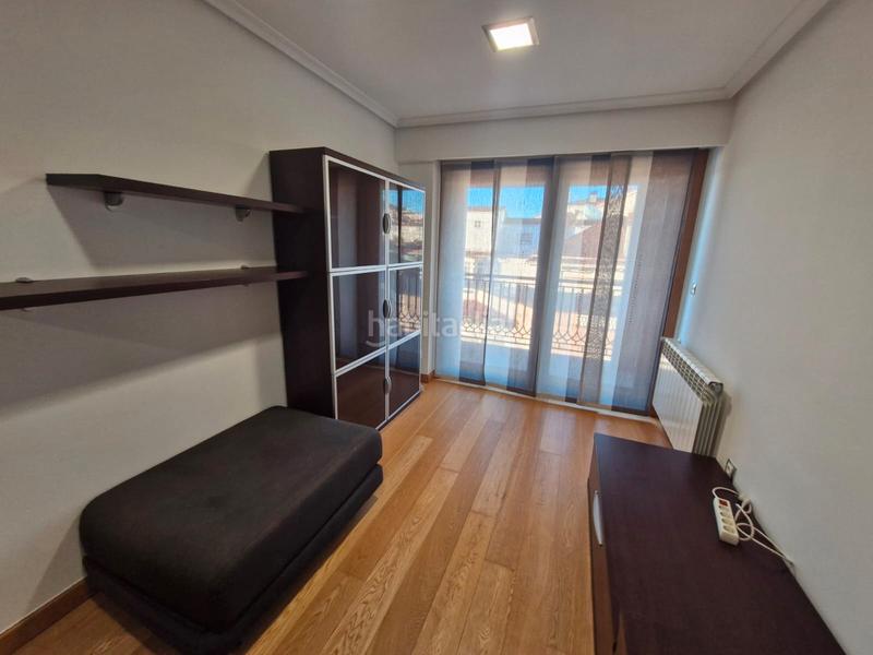 Foto 3ff19fc8-59d7-4957-b12c-472ddade3e9a. Miete appartement mit heizung parking in Residencia Ourense