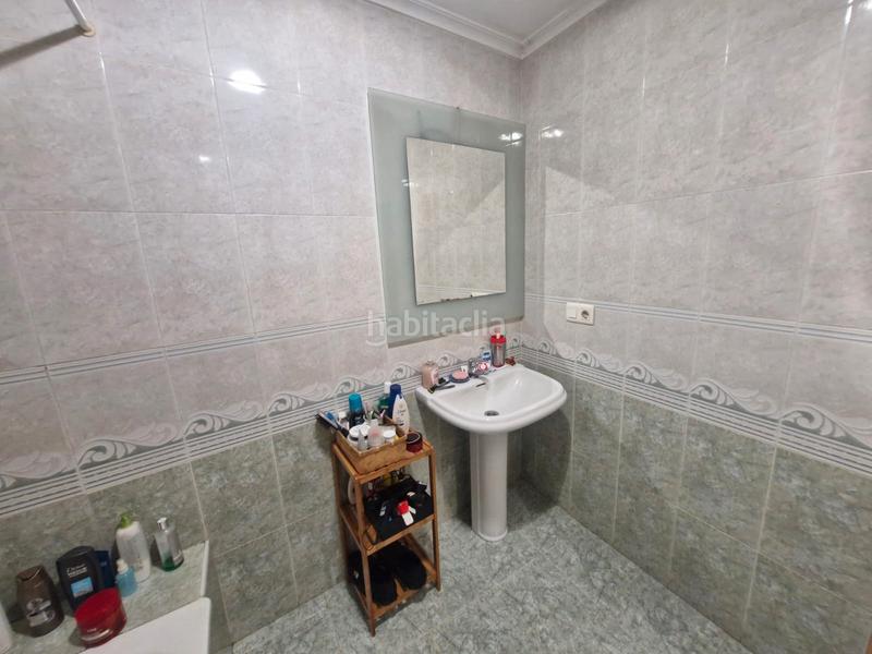 Foto 2e90f6c8-0c42-4cc9-9a41-aebba7e5c4b1. Piso valenza / todos los servicios en Barbadás