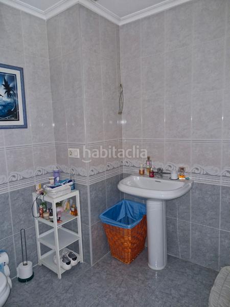 Foto 7ba717f8-3225-4317-b6c2-4bf0a156df21. Piso valenza / todos los servicios en Barbadás