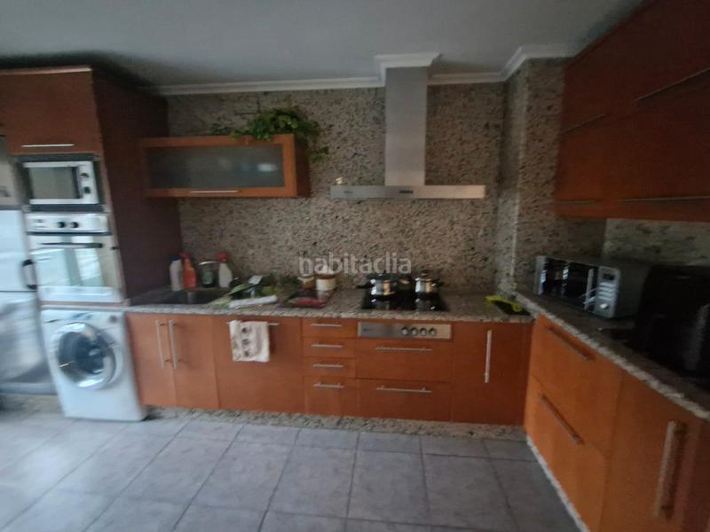 Foto fdacac38-c6ae-41f0-af46-93e5aa0ce18a. Piso valenza / todos los servicios en Barbadás