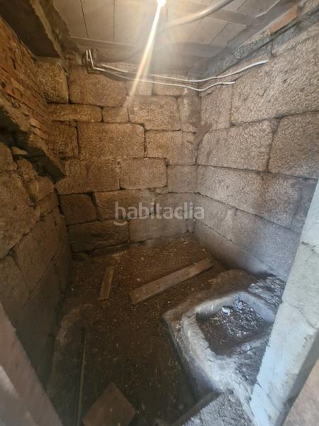 Foto 3119dd2c-bd7e-4a26-9dbb-f6e407522a6b. Alquiler casa  zona vilaverde ( entre ribadavia y ) en Melón