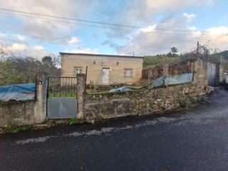 Maison à San Rosendo. Sta cruz de arrabaldo / para reformar