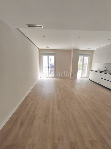 Foto 3bf444ac-9c8b-4d6a-b41d-73dee6a163d1. Apartament amb calefacció aparcament a Centro Ourense