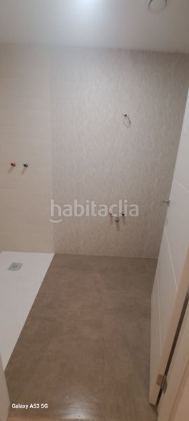 Foto 8df2ebef-4e64-42ec-b422-bdc5eb68ab73. Apartament amb calefacció aparcament a Centro Ourense
