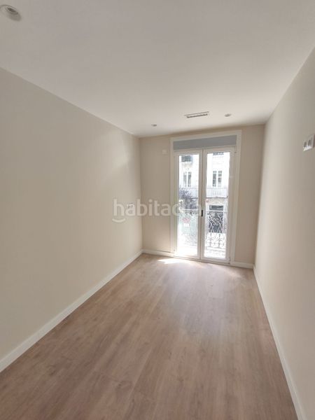 Foto be158b29-bd32-4e5e-a419-27ef81bc3fc3. Apartament amb calefacció aparcament a Centro Ourense