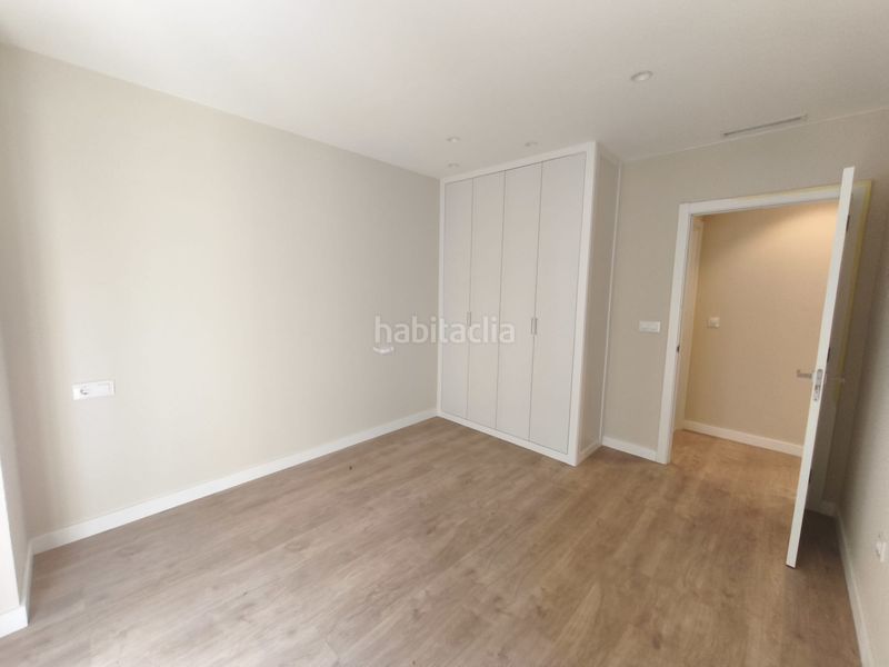 Foto c04afa61-68bb-4cb1-aca2-8e6ff14e3591. Apartament amb calefacció aparcament a Centro Ourense