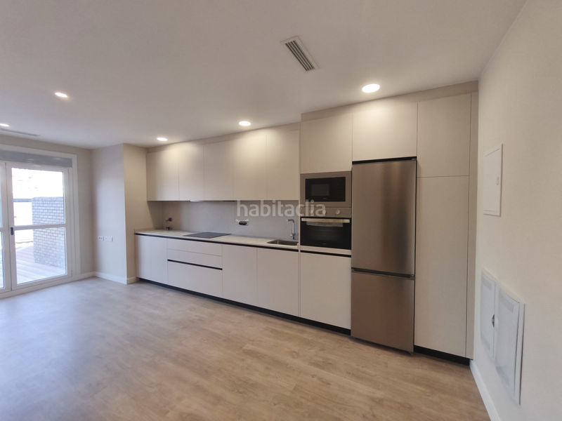 Foto c74290d8-3ab5-4a16-b0fd-e2f43055a2d4. Apartament amb calefacció aparcament a Centro Ourense