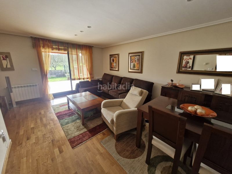 Foto 21891026-b7f6-4069-9626-3968ee62cd0a. Xalet amb calefacció aparcament a Coles