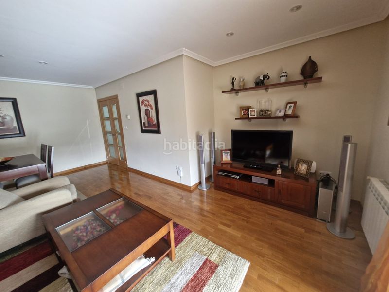 Foto a84d1f62-4911-4aff-bb2a-4ddc50df3dee. Xalet amb calefacció aparcament a Coles