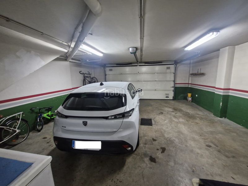 Foto fd26a505-2a4f-484c-adbc-dd2e6d5d3878. Xalet amb calefacció aparcament a Coles