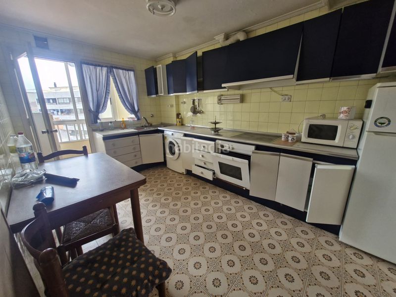 Foto d8b92201-aa62-4bcf-b3eb-82edfe2e8eb7. Pis amb calefacció aparcament a Casco Viejo Ourense