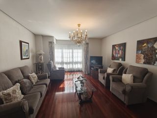 Pis a Centro. Centro ( c/progreso ) / todos los servicios