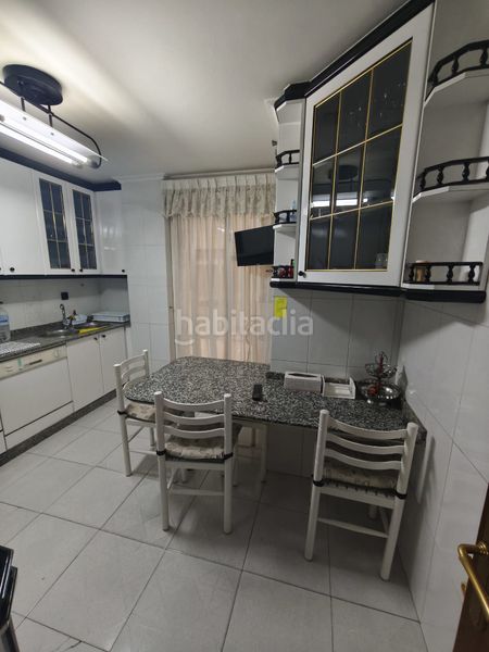 Foto a2bced47-c9f5-44af-9a6e-dec79845ca1b. Pis amb calefacció aparcament a Centro Ourense