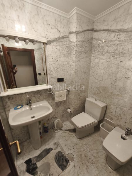 Foto c399a248-299c-427a-b618-100aeb83c33e. Pis amb calefacció aparcament a Centro Ourense